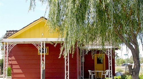 Modoc Inn Alturas Εξωτερικό φωτογραφία