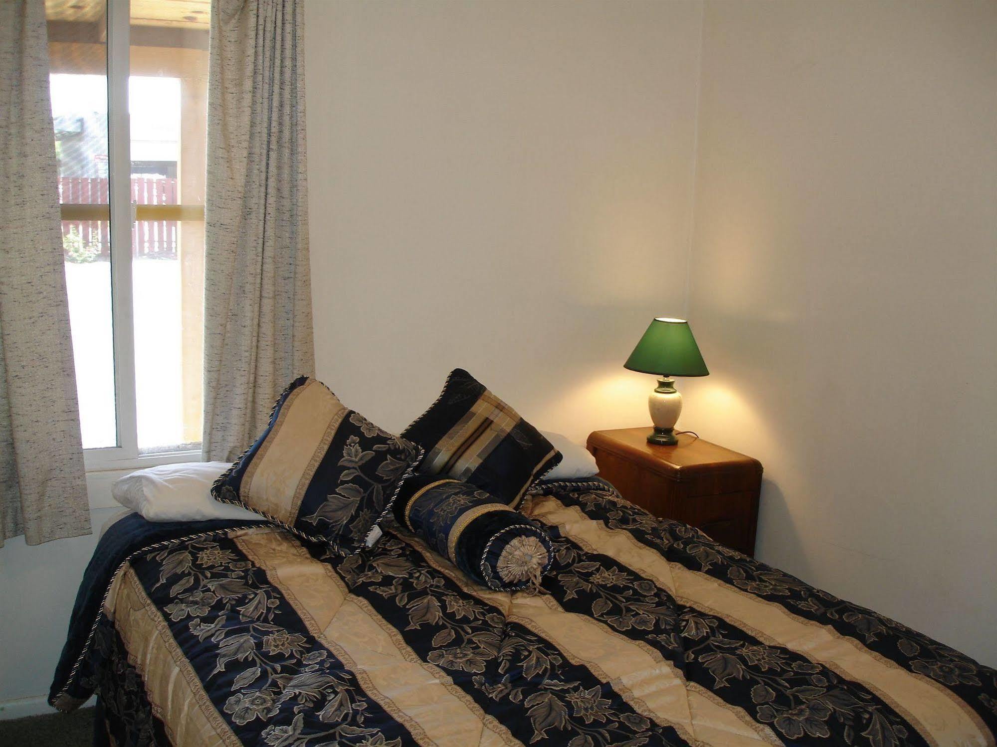 Modoc Inn Alturas Εξωτερικό φωτογραφία